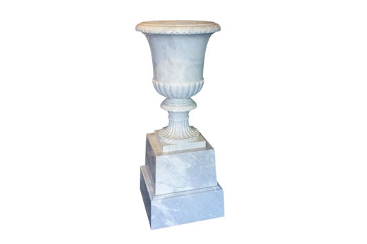 The Grandeur Urn