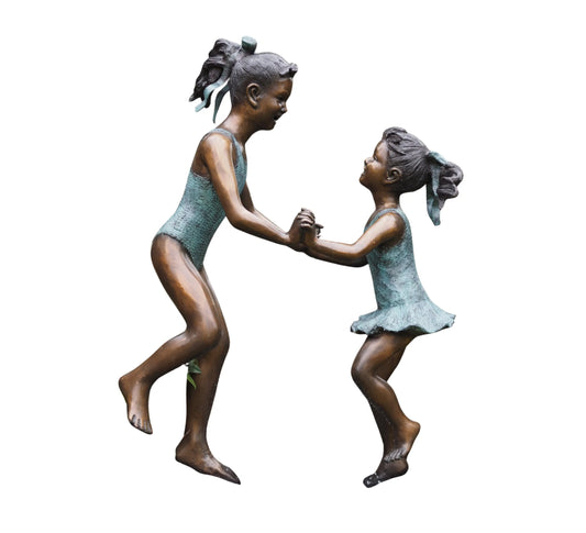 Dancing Girls In Swimsuit